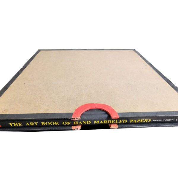 THE ART BOOK OF HAND MARBLED PAPER